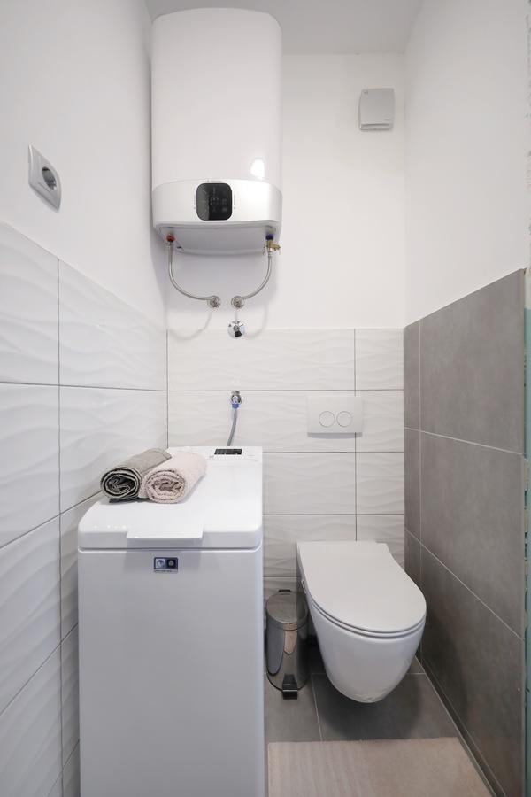Mini Apartment *